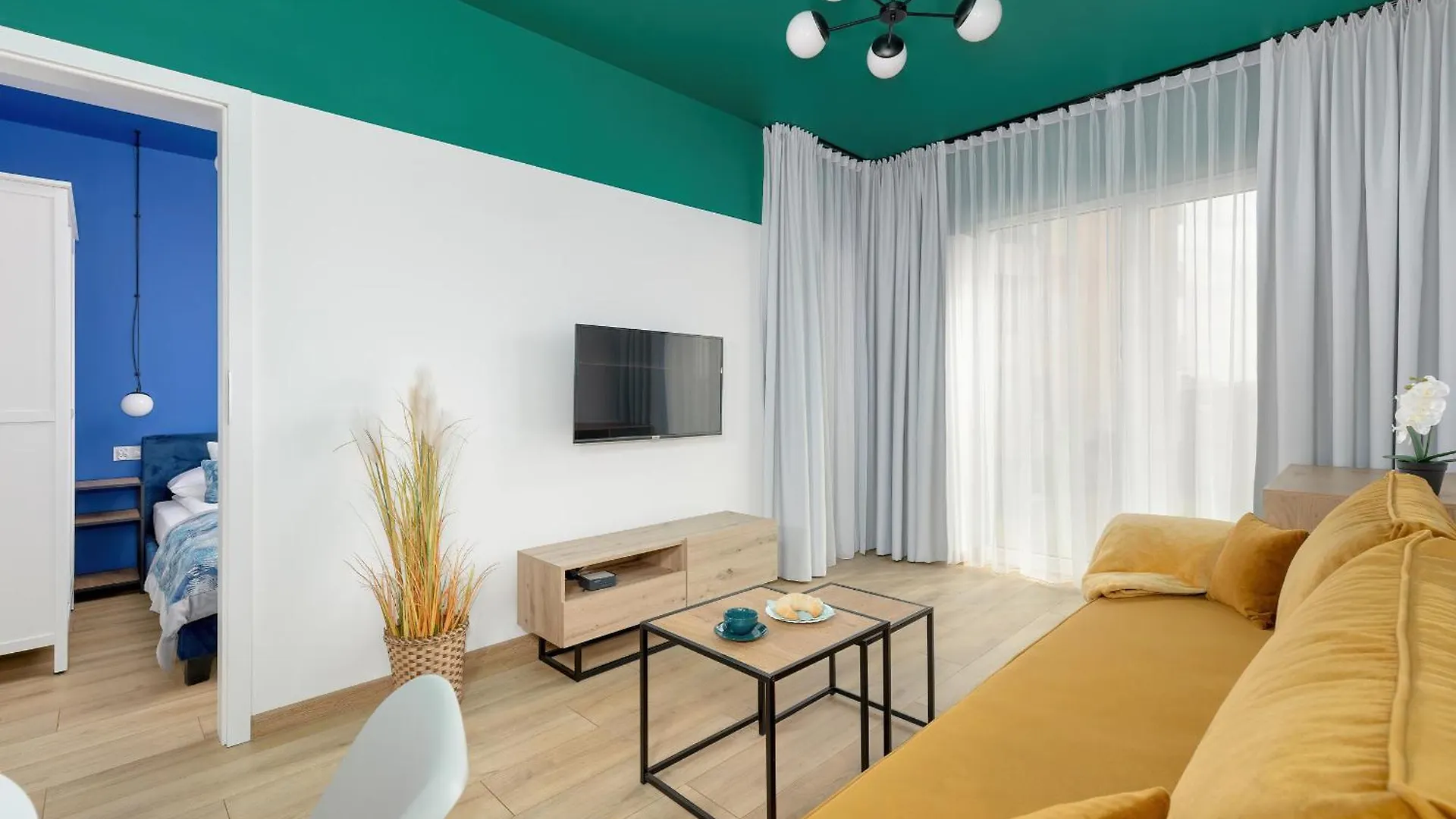 Unique Marina 1 Apartment With Spacious Balcony In Kolobrzeg By Noclegi Renters