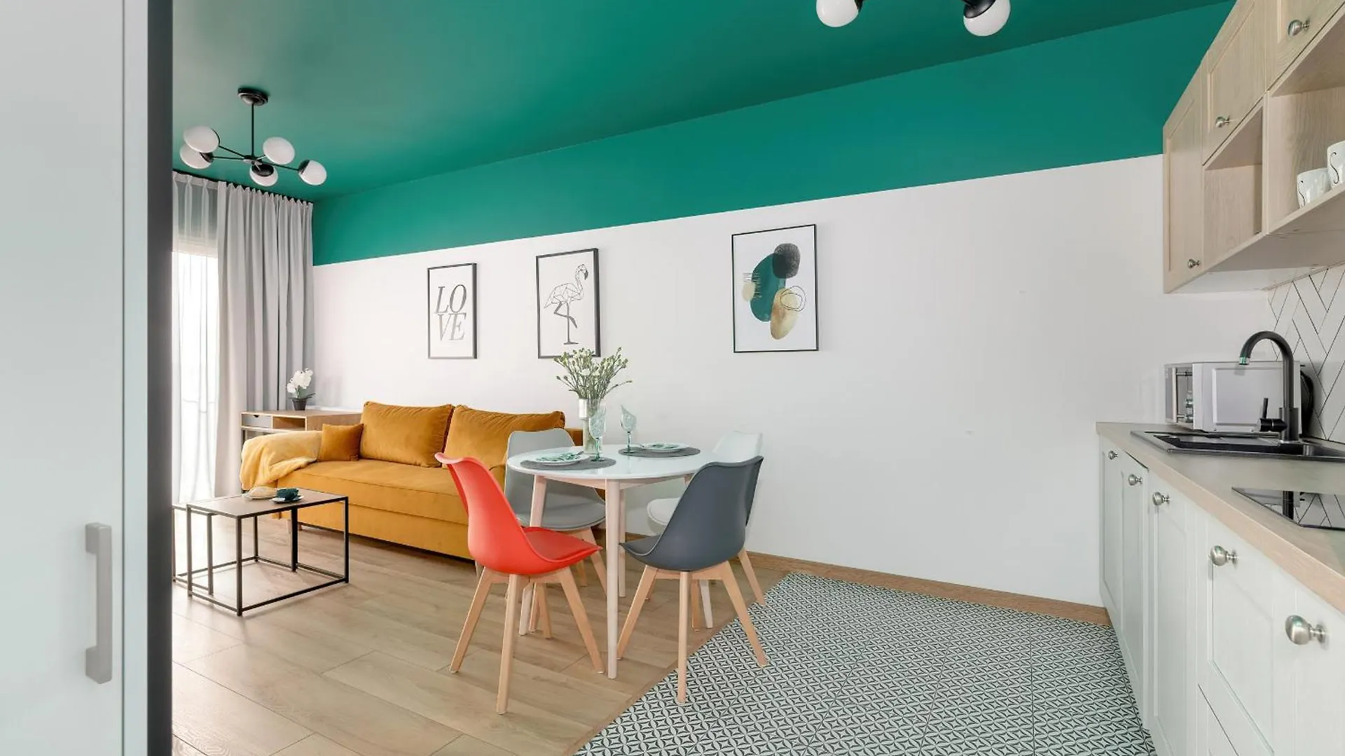 Unique Marina 1 Apartment With Spacious Balcony In Kolobrzeg By Noclegi Renters